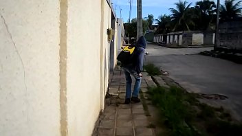 Em casa por causa do corona