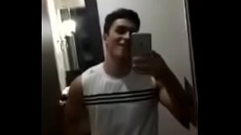 Pornstar Gay Nude thumbnail