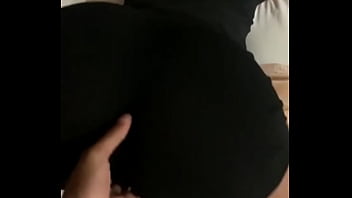 Jiggly booty