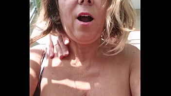 Sesso nel terrazzo di casa Sesso nel terrazzo di casa