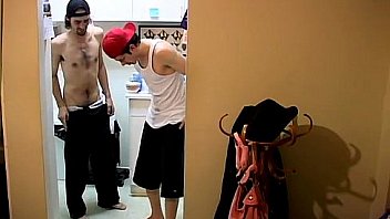 Indian Gay Boys Masturbating In Public Ian & Dustin Desperate To Piss thumbnail