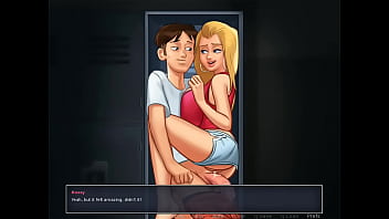 Hot girlfriend gets fucked in locker