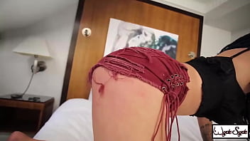 Delicious king noir ties up & fucks trimmed pussy nympho julie kay