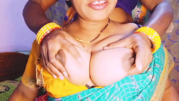 Indian Lesbian Beautiful Sarees Aunty And Daughter In Law Hot Lesbian Romance Telugu Dirty Talks thumbnail