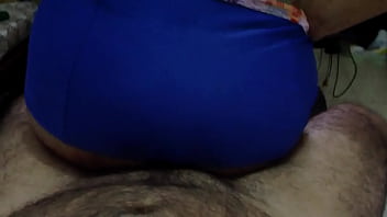 Mi querida esposa tragando verga