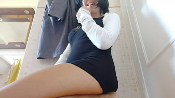 I want to feel my ass full come on don't get begged put it behind me