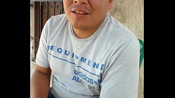 Un gay bien discreto dispuesto a todo