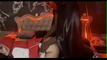 Safada gostosa fode muito e adora banho de porra