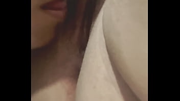 Que rico es lamer el coño de una madura