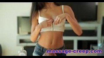 Gorgeous babe makes love oil massage