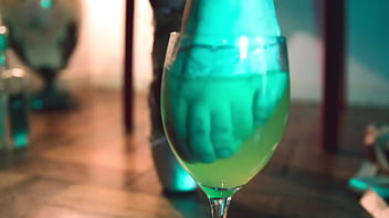 Kinky ballerina cooling her feet