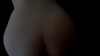 Fudendo a gostosinha na sujeira