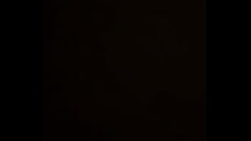 Se deja todo por el culo