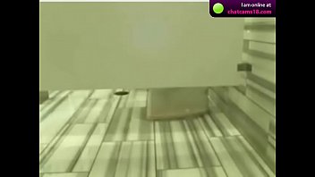 Blond With Great Body thumbnail