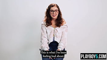 Chunky brunette bbw chick leana lovings fingers her wet pussy for us