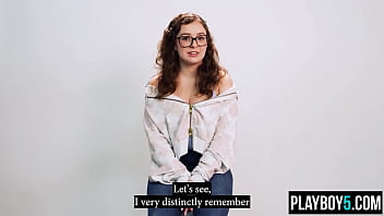 Chunky brunette bbw chick leana lovings fingers her wet pussy for us