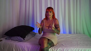 Sexy tattooed and always scheming amelie