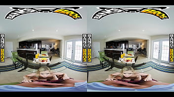 Blake blossom blooms in vr