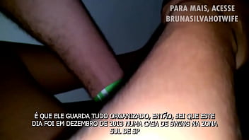Casada novinha sendo enrabada na casa de swing pela primeira vez