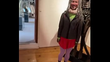 Look at this sculpture of a crazy alien what’s the wildest sculpture you’ve ever seen #aliensculpture #outof