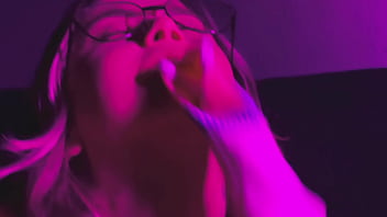 Pretty feet for your cock