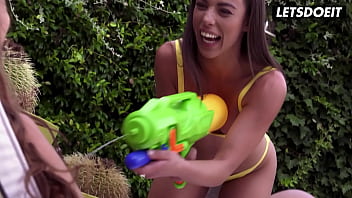 Ginebra bellucci & anastasia brokelyn fingering in front of each other a girl knows