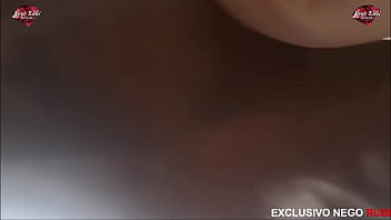 Peguei de quatro 4 pra ver até quanto ela aguenta a vagabunda indo mais rola