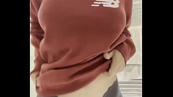 Baggy jumpers hide all the good stuff love lifting it up to show off my body and big tits