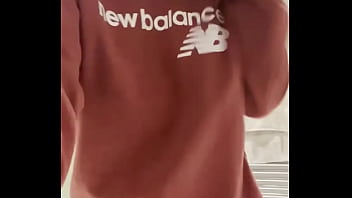 Baggy jumpers hide all the good stuff love lifting it up to show off my body and big tits