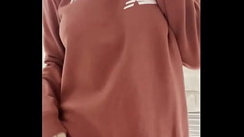 Baggy jumpers hide all the good stuff love lifting it up to show off my body and big tits