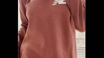 Baggy jumpers hide all the good stuff love lifting it up to show off my body and big tits