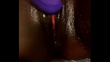 Dat pussy making it rain