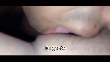 Corno cuckold chupando buceta suja de porra Corno cuckold chupando buceta suja de porra