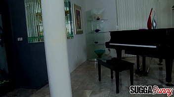 Ebony tutor tori taylor's impressed with the size of his instrument