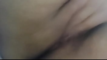 Masturbándome para mi esposo