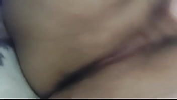 Masturbándome para mi esposo