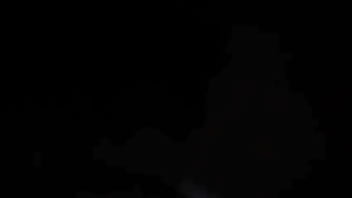 Carinasummerandkama sie liebt es auf seinem penis zu sitzen