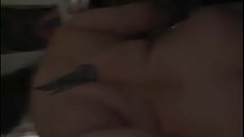 Carinasummerandkama sie liebt es auf seinem penis zu sitzen