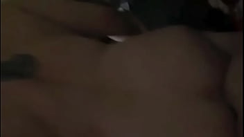 Carinasummerandkama sie liebt es auf seinem penis zu sitzen