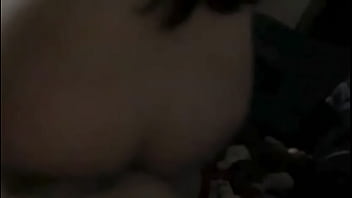 Carinasummerandkama sie liebt es auf seinem penis zu sitzen