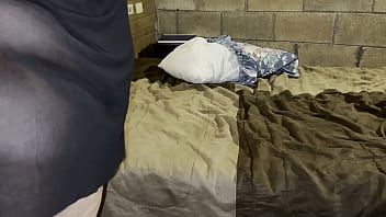 Cobré dinero para que me den un masaje desnuda y alguien si lo pagó excelente me dan un masaje y gano dinero super sabroso delicioso me encanta