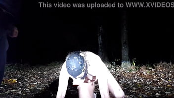 Esclave f en foret dressage de truie puis dressage en intérieur