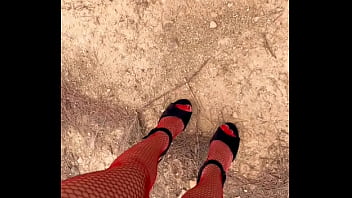 Slutty costume in 3 2 1 #exhabition #forest #forestadventures #ghost #fantasma #halloweencostume