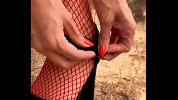 Slutty costume in 3 2 1 #exhabition #forest #forestadventures #ghost #fantasma #halloweencostume