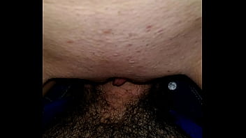 Novinha goiana sentando