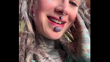 What can i do best with my tongue wrong asnwers only in the commentzz #tonguesplit #tongue #bodymodi