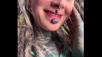 What can i do best with my tongue wrong asnwers only in the commentzz #tonguesplit #tongue #bodymodi