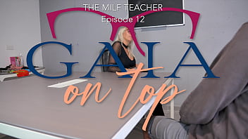 401 milf teacher drink pee pegging fisting and piss in ass and drink enema pee