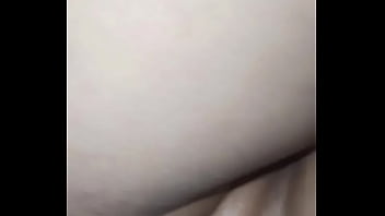 Destruído meu cu para aguentar 2 rolas dentro dele