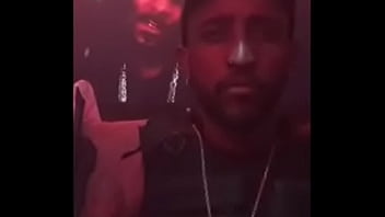 Cantor famoso seu jeffrey